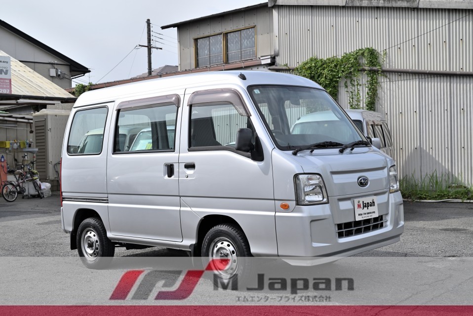 サンバーバン　６６０VB　５速ミッション車　走行25899km 
