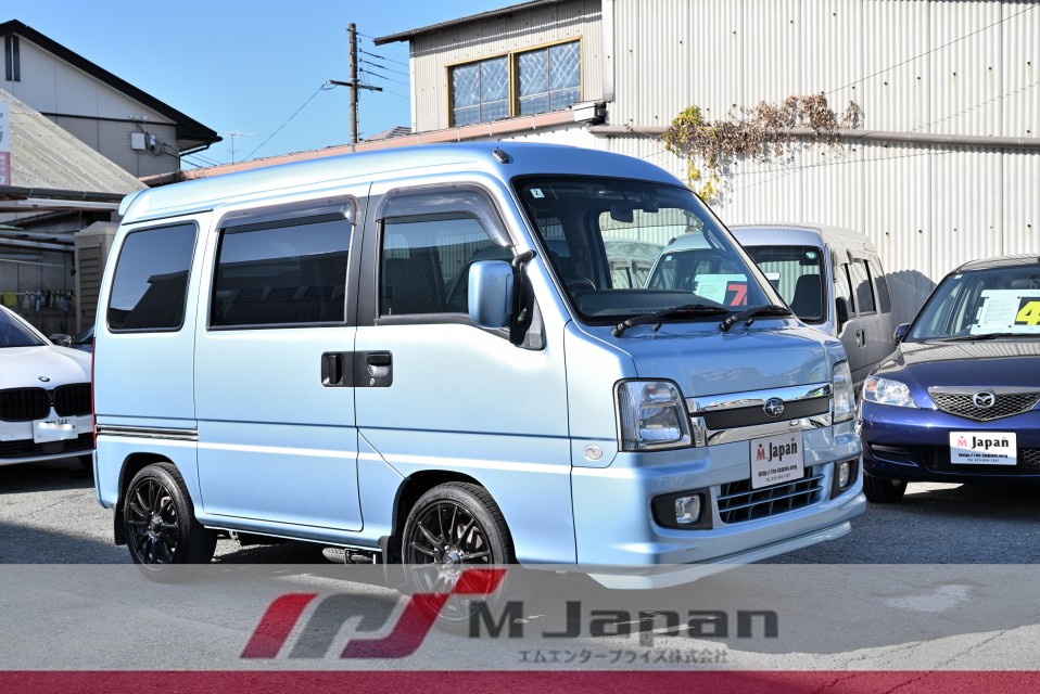 サンバーディアスワゴン　スーパーチャージャー　５速　