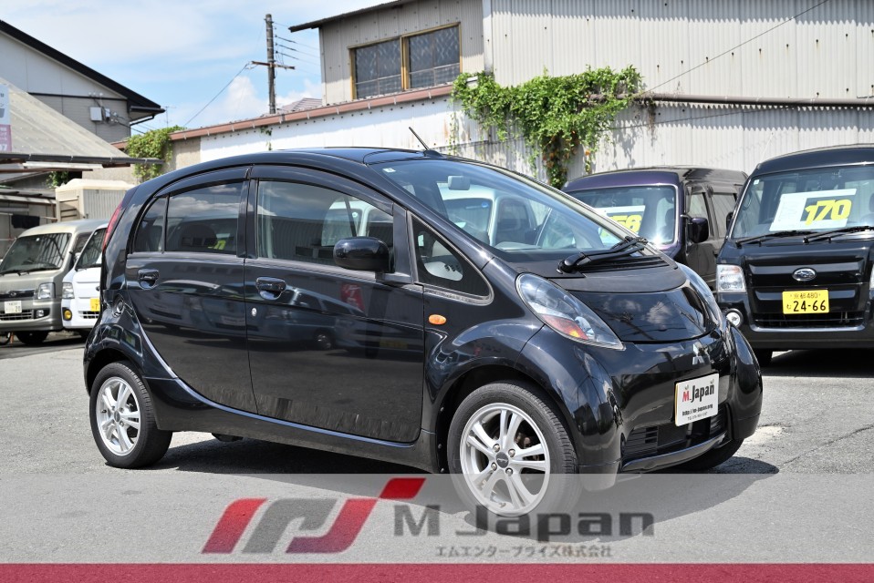 アイ　L　車検R10年8月まで　人気のブラック　下廻り画像有　